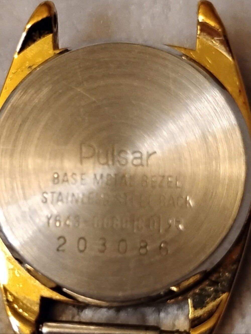 Used Pulsar Watch - Picture 2 of 4